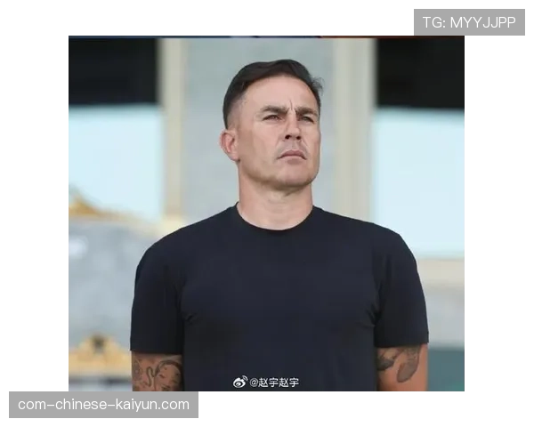 乌兹别克卡纳瓦罗执教 首次晋级即面对葡萄牙哥伦比亚考验